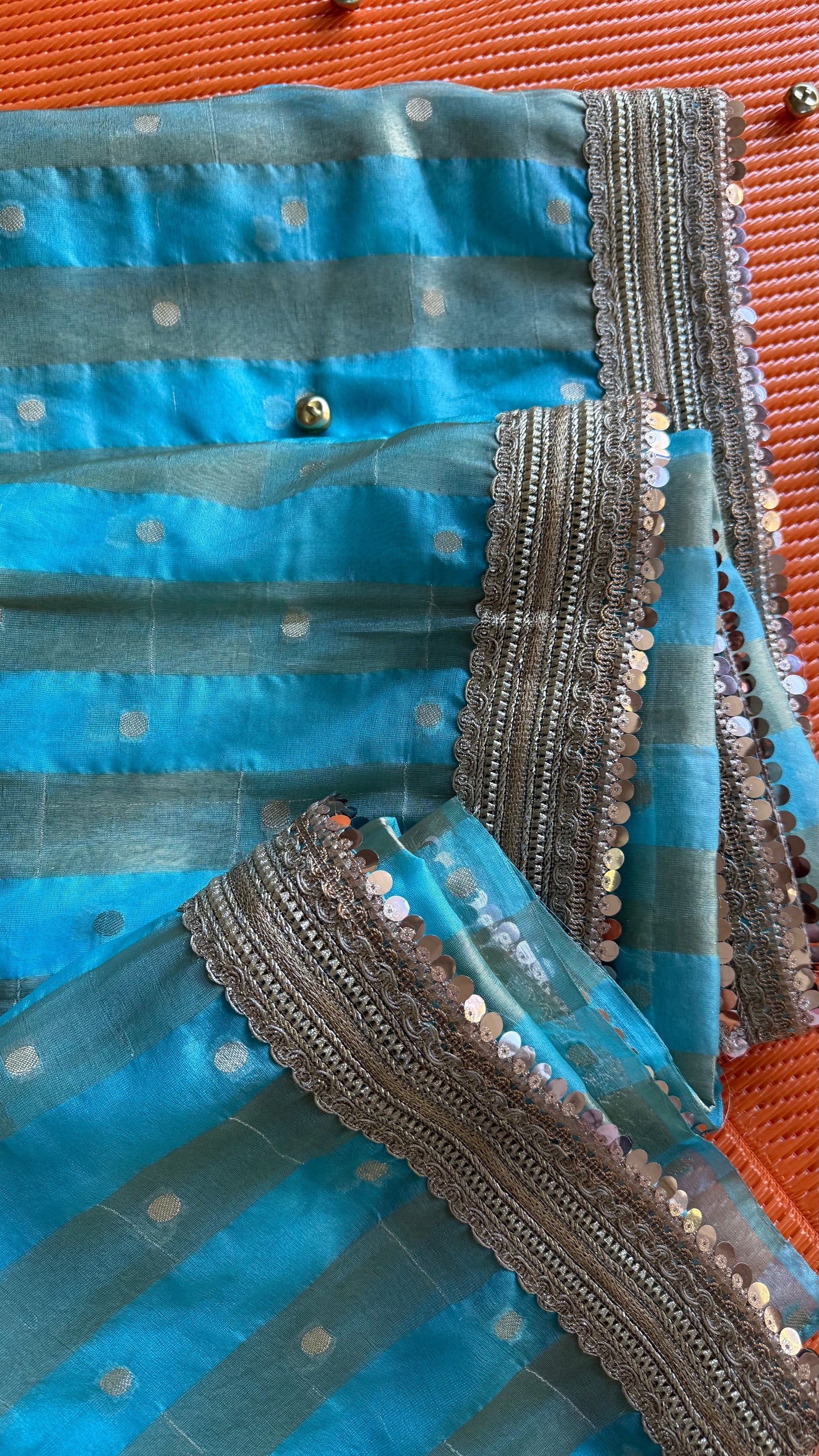 Tapomayi Saree