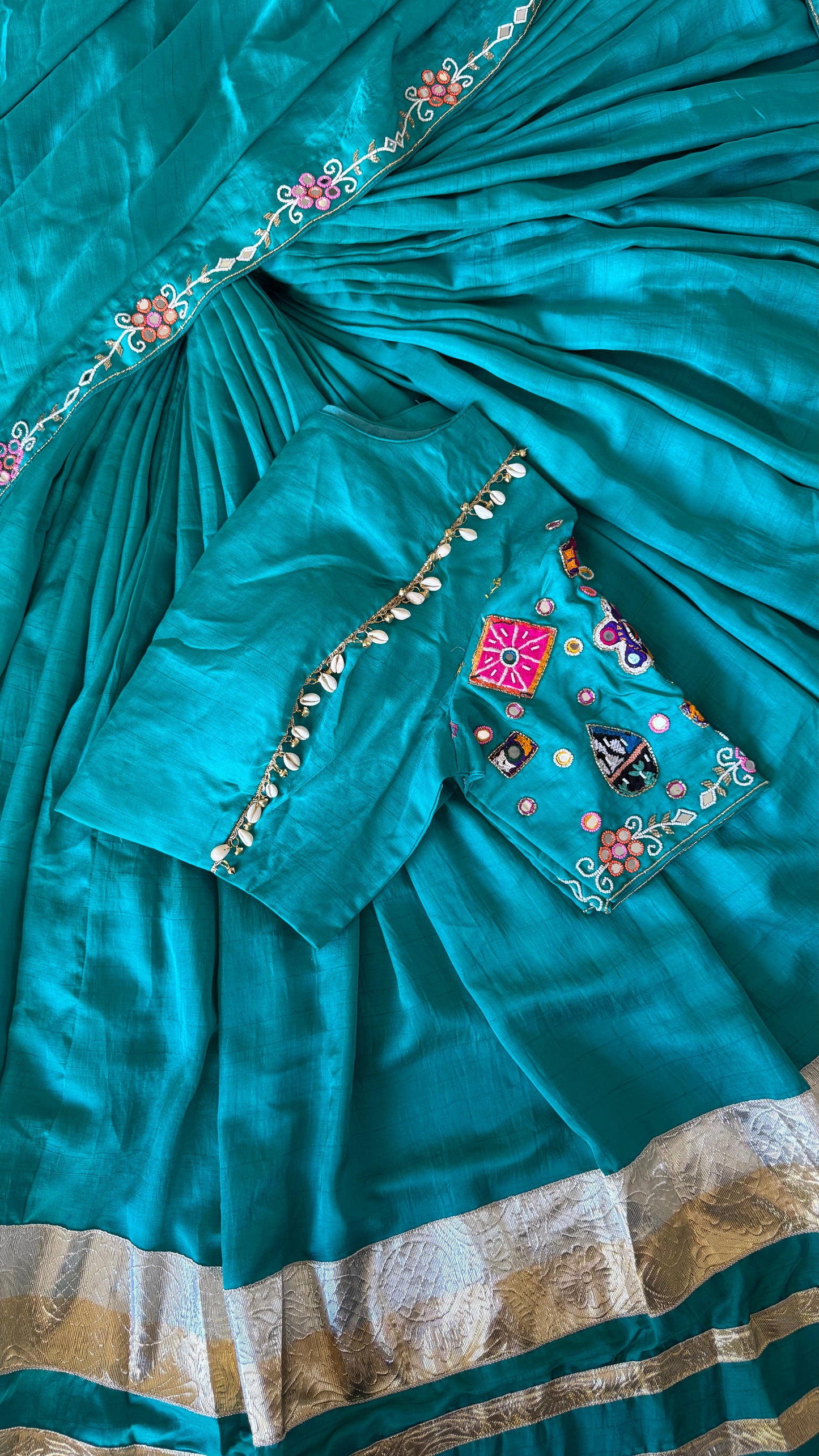 BHAVINI Chaniya Set