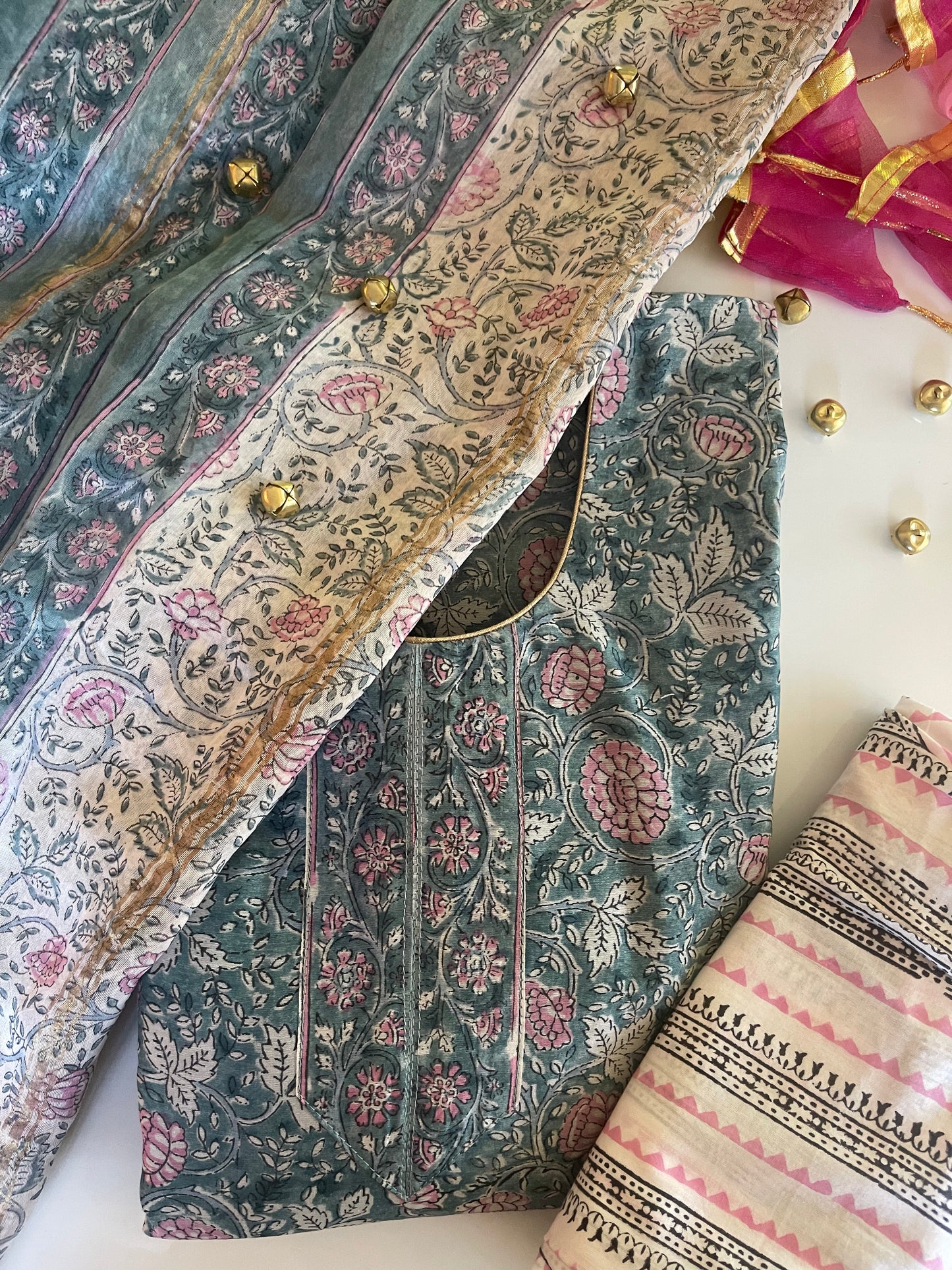 NALINI Suit