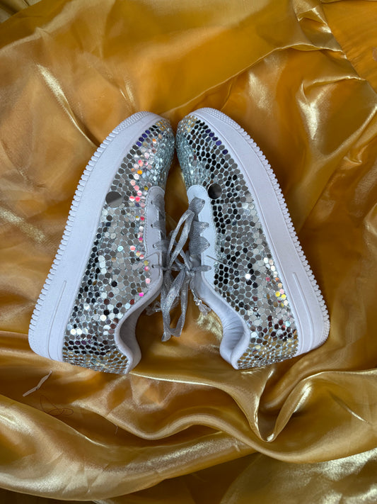DILKASH Sneakers {Silver Pop}