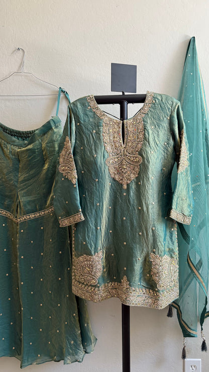 KHYATI Gharara Set