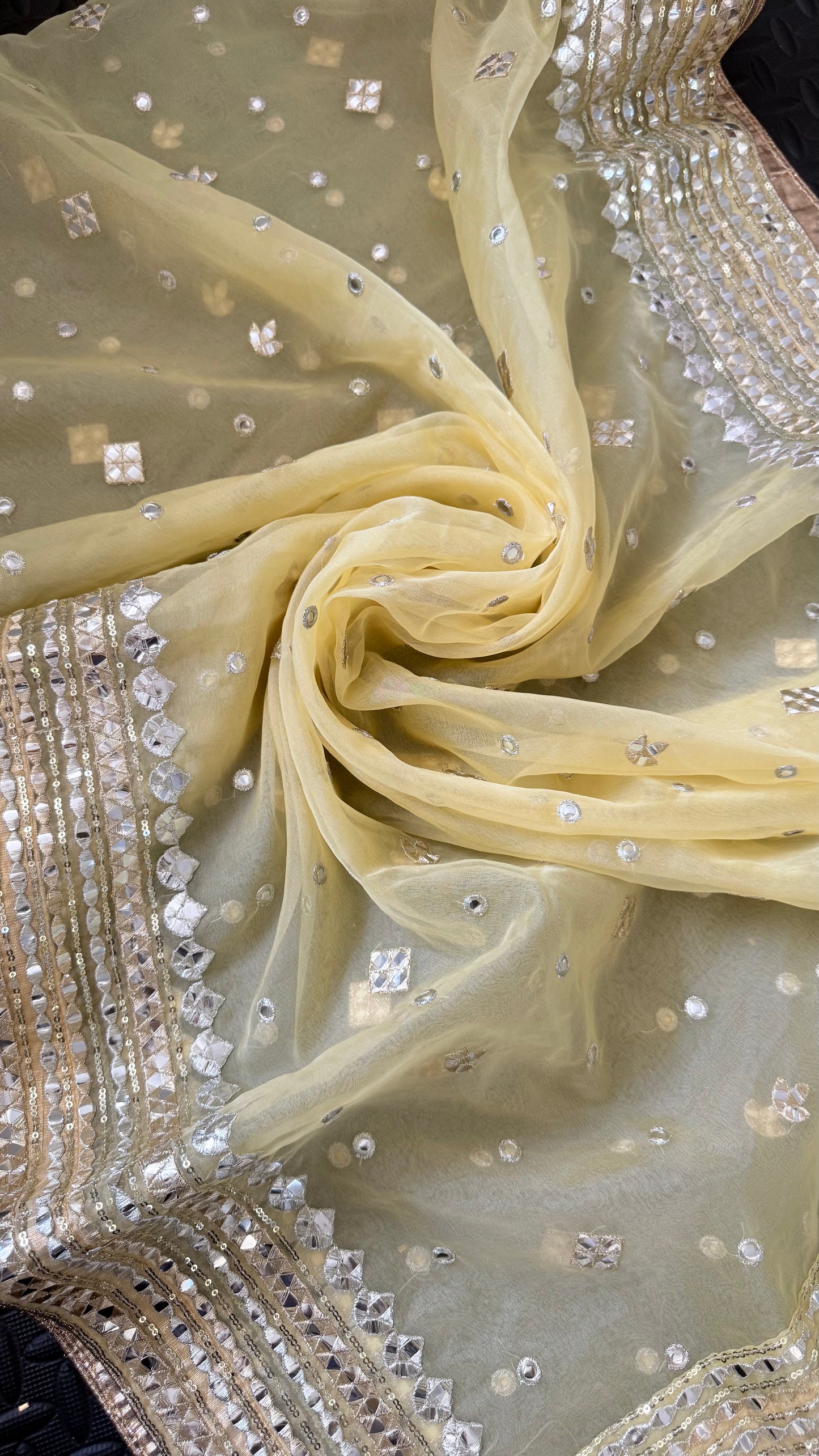 DHRITI Gota Dupatta