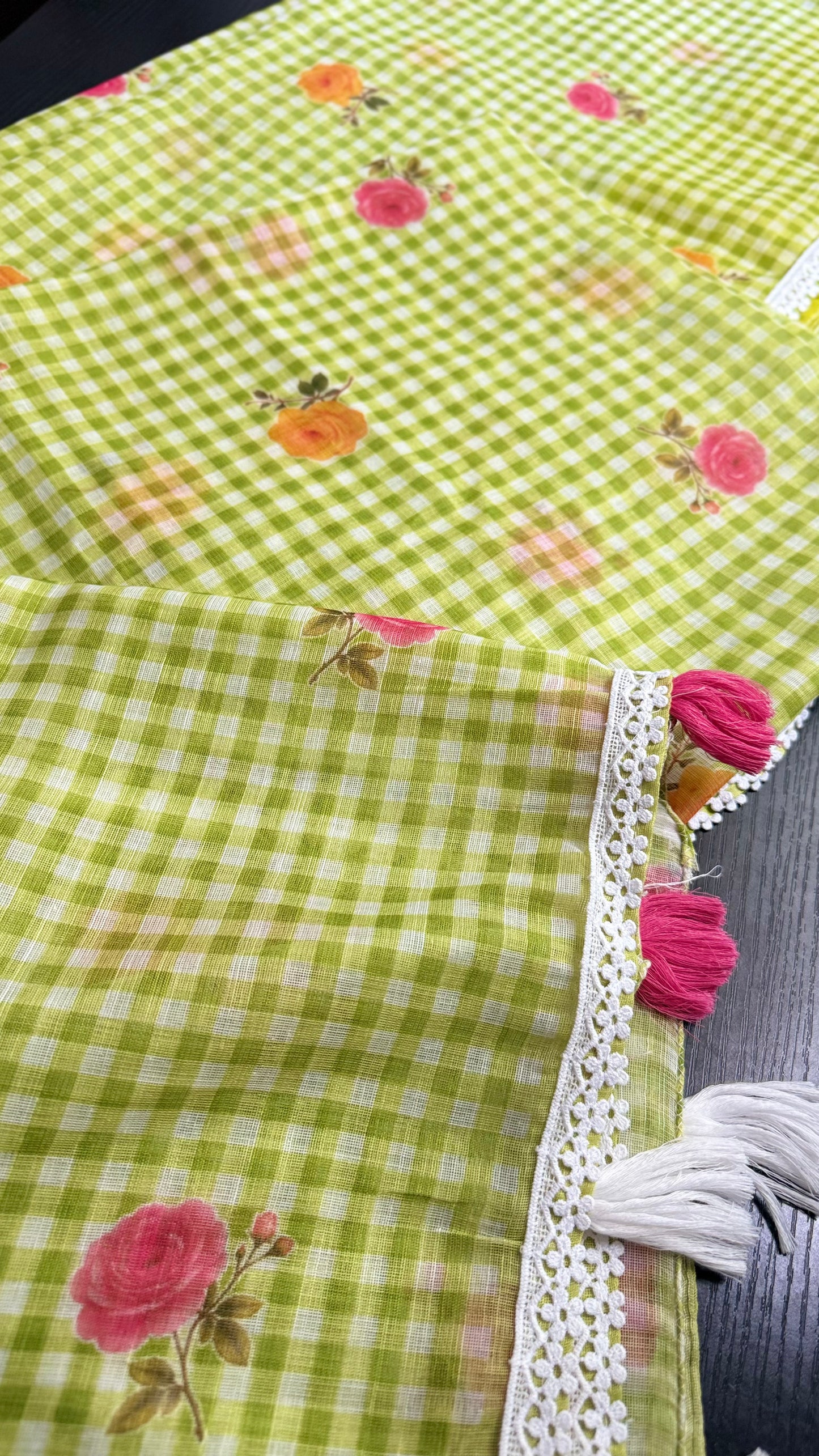 SAMAIRA Gingham Saree