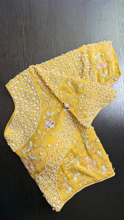 KIRAN Blouse