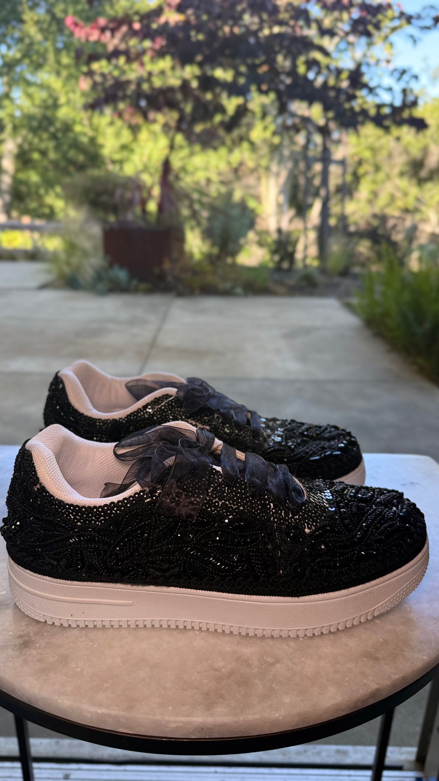 DILKASH Sneakers {Black Swan}
