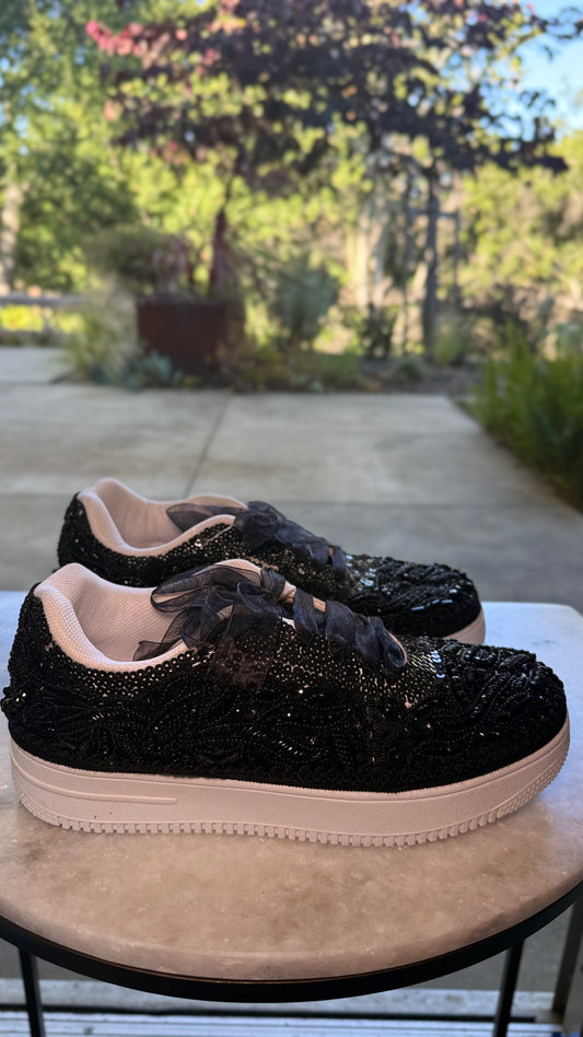 DILKASH Sneakers {Black Swan}