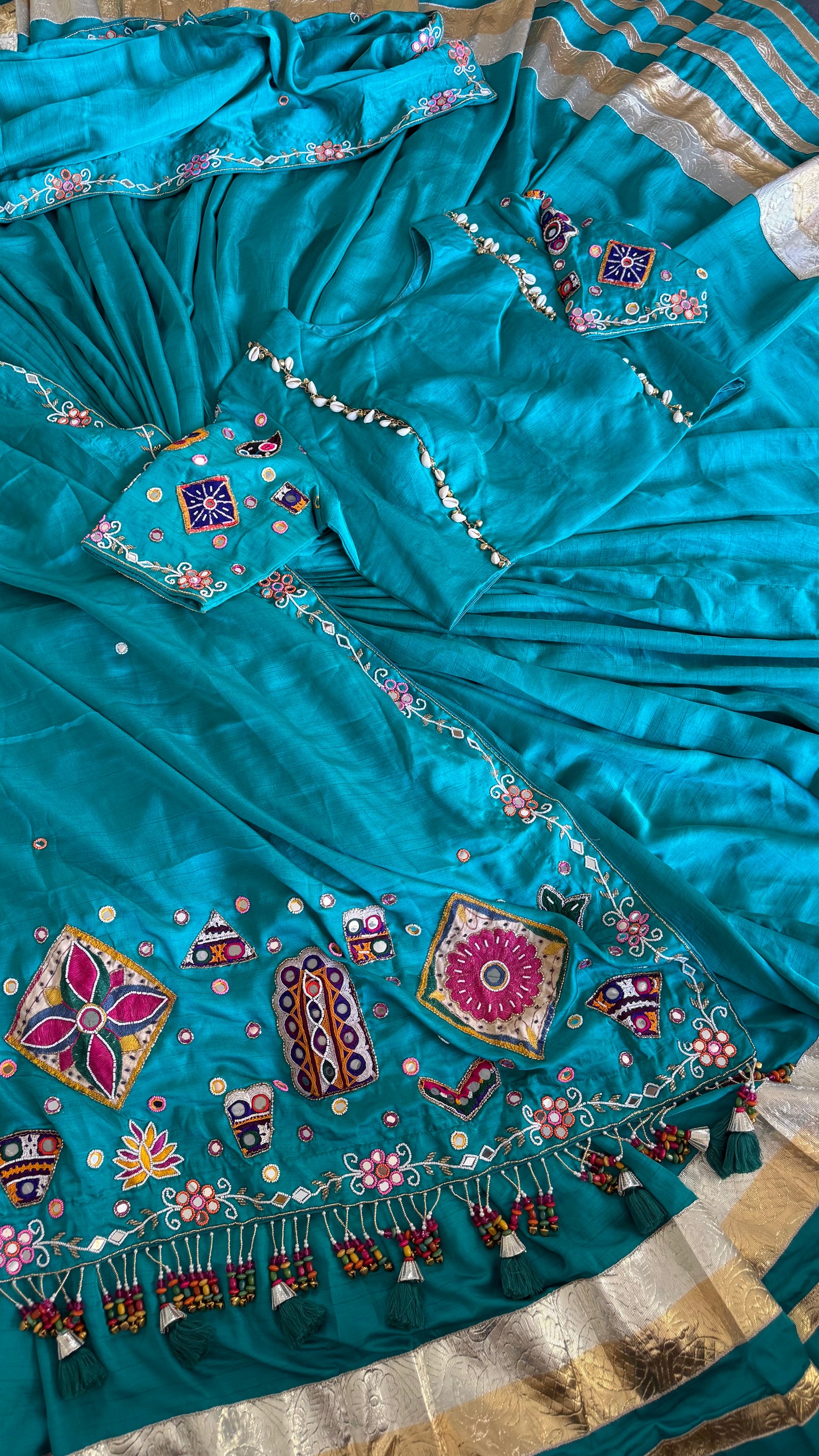 BHAVINI Chaniya Set