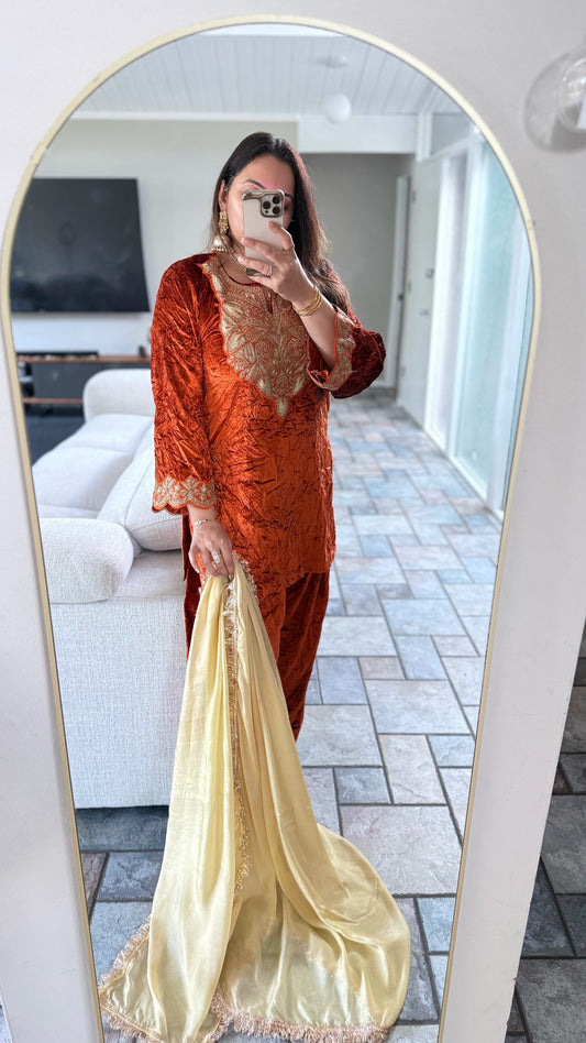 TAHIRA Farsi