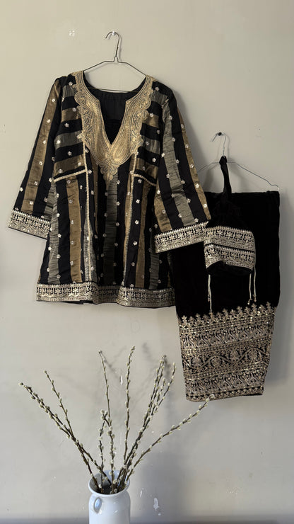 KRITI Suit