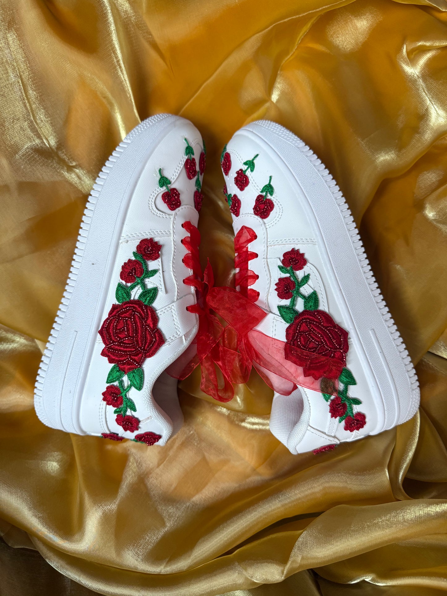 DILKASH Sneakers {Red Rose}