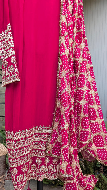 NIRALI Suit