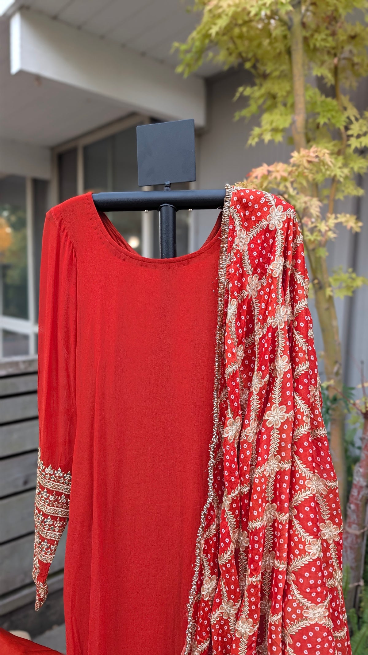 NIRALI Suit