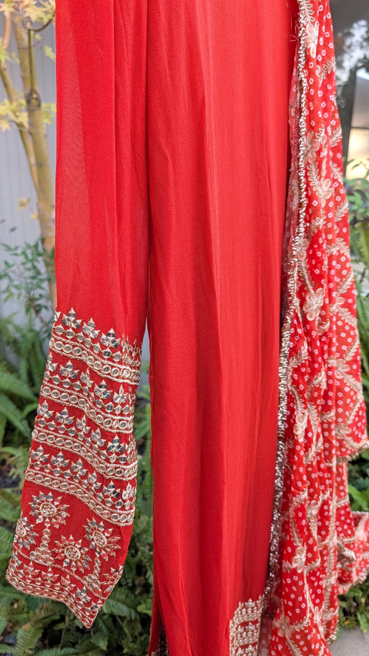 NIRALI Suit