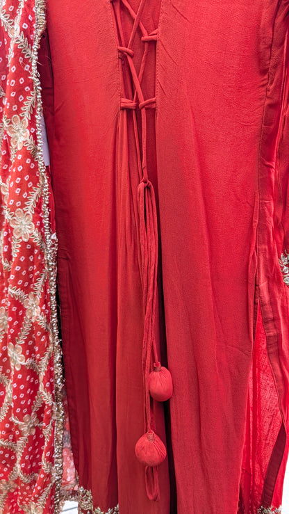 NIRALI Suit