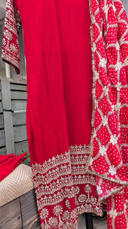 NIRALI Suit