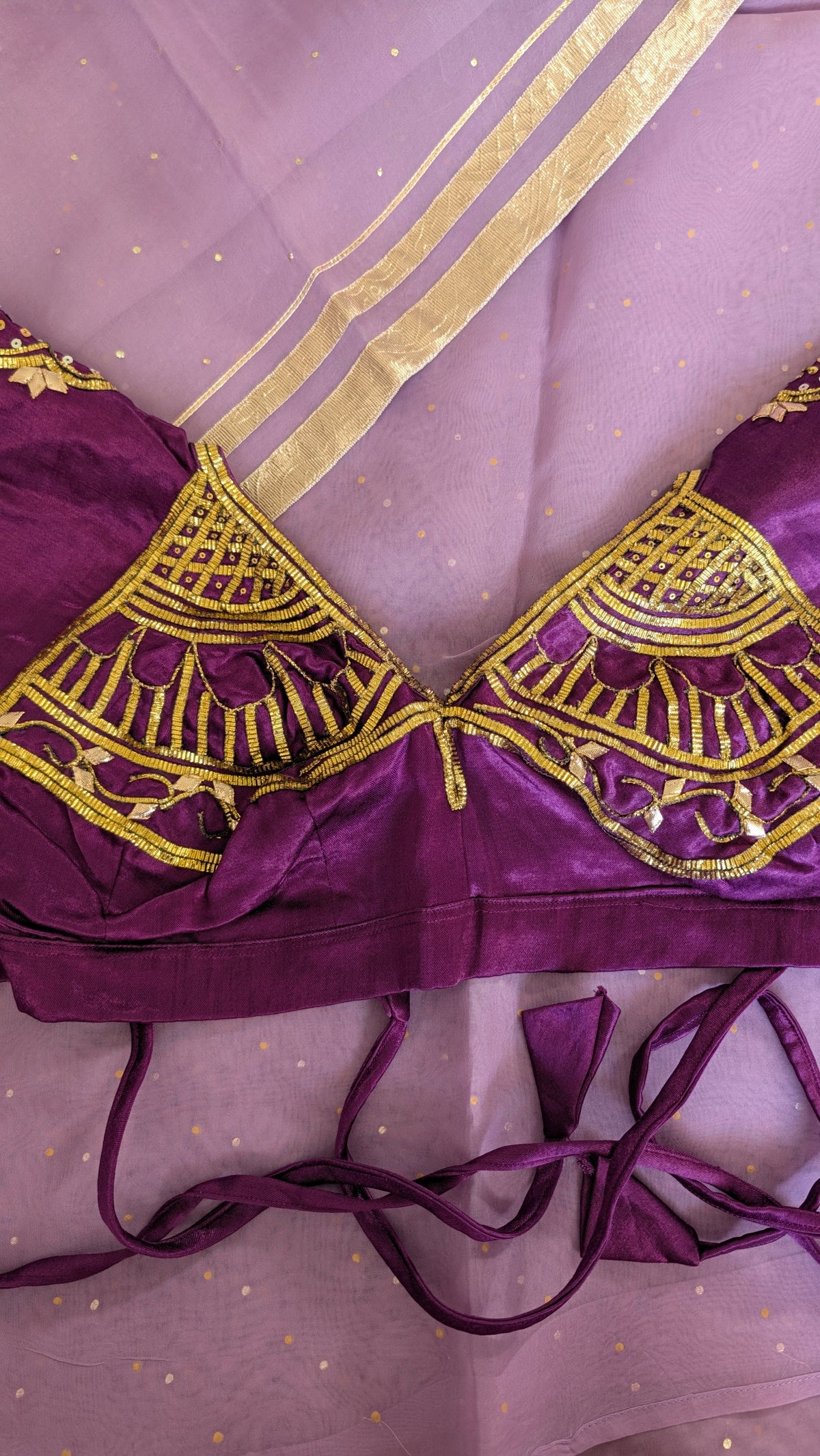 JUHI Aangi | 40