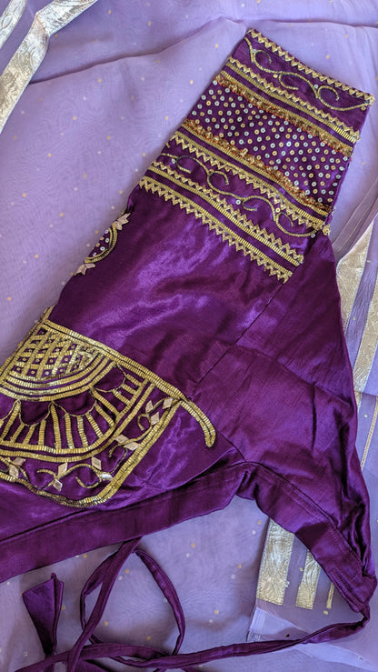 JUHI Aangi | 40