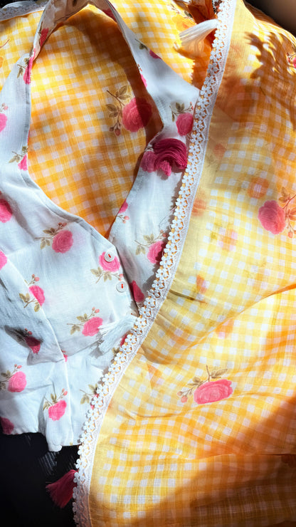 SAMAIRA Gingham Saree